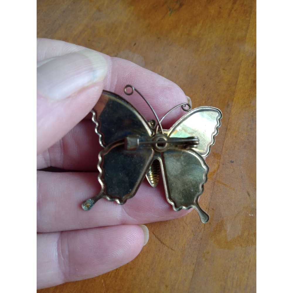 Vintage Style Glitter Enamel Butterfly Brooch Blue Pink Silver Tone Lapel Pin - Picture 2 of 2